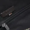 Aktentasche mit Prägemuster