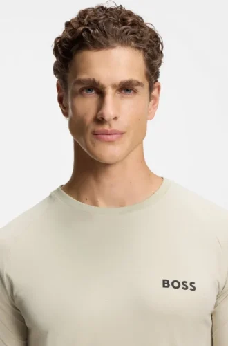 Aktives, schnell trocknendes Slim-Fit-T-Shirt mit Vier-Wege-Stretch