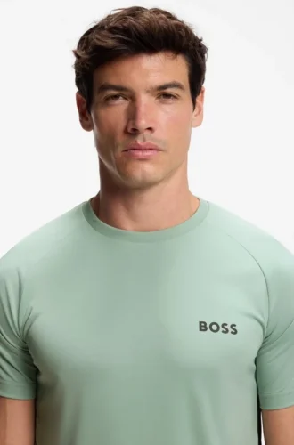 Aktives, schnell trocknendes Slim-Fit-T-Shirt mit Vier-Wege-Stretch