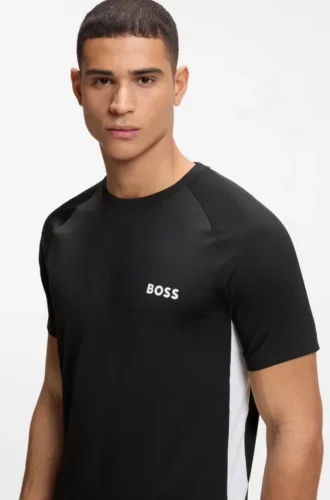 Aktives, schnell trocknendes Slim-Fit-T-Shirt mit Vier-Wege-Stretch