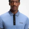 Aktives Slim-Fit-Polohemd mit Feuchtigkeitsmanagement