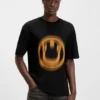 All-Gender-T-Shirt mit verwischtem Logo