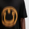 All-Gender-T-Shirt mit verwischtem Logo