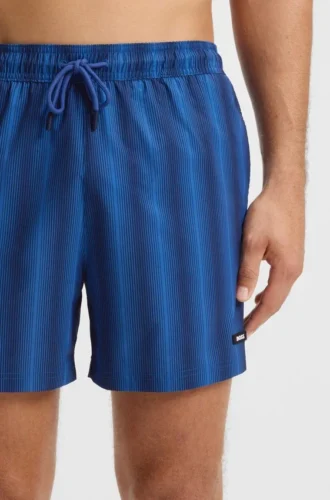 Badeshorts mit Logo-Applikation und Streifen
