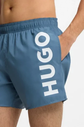 Badeshorts mit vertikalem Logo-Print