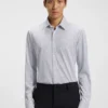 Bedrucktes Slim-Fit-Hemd aus einer Baumwollmischung Bedrucktes Slim-Fit-Hemd aus einer Baumwollmischung