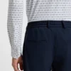 Bedrucktes Slim-Fit-Hemd aus italienischem Performance-Stretch-Jersey Bedrucktes Slim-Fit-Hemd aus italienischem Performance-Stretch-Jersey