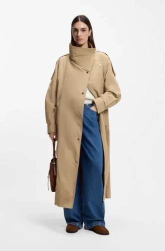 Übergroßer Trenchcoat mit wasserabweisender Ausrüstung
