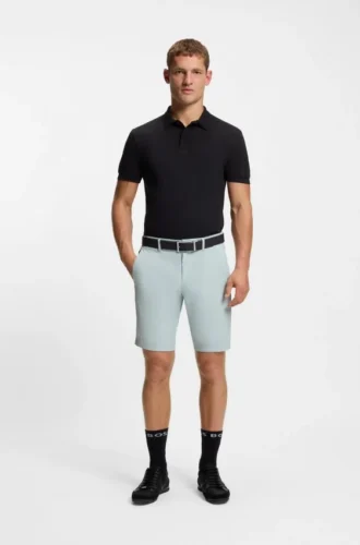 Bügelleichte Shorts mit wasserabweisender Ausrüstung