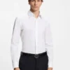 Bügelleichtes Slim-Fit-Hemd aus Stretch-Baumwollpopeline