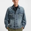 Blaue Jacke in lockerer Passform aus festem Denim