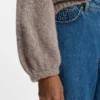 Blaue Jeans mit weitem Bein aus festem Denim