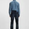 Blaue-schwarze Tapered-Fit-Jeans aus Stretch-Denim