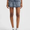 Blauer Minirock aus festem Denim mit Halbplissee