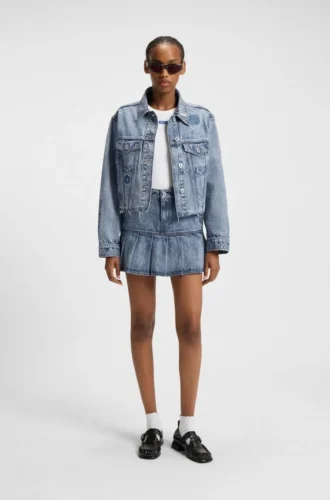 Blauer Minirock aus festem Denim mit Halbplissee