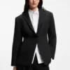 Blazer in lockerer Passform aus Seersucker mit Kettengürtel
