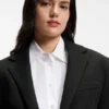 Blazer in lockerer Passform aus Seersucker mit Kettengürtel