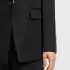 Blazer in lockerer Passform mit farblich abgesetztem Revers