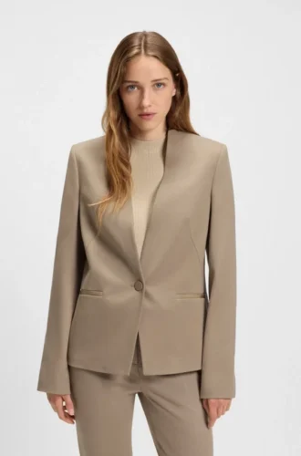 Blazer in regulärer Passform mit Metallknopf