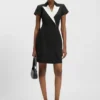 Blazerkleid mit spitzen Revers