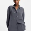 Bluse in Oversize-Passform mit übereinanderliegenden Logos