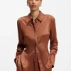 Bluse in Regular-Fit aus weichem, glänzendem Stoff