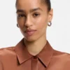 Bluse in Regular-Fit aus weichem, glänzendem Stoff