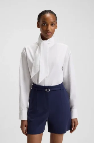 Bluse in Regular-Fit mit Bindekragen