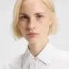 Bluse in Regular-Fit mit Knopf mit gestapeltem Logo
