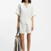 Bluse in Regular-Fit mit umgeschlagenen Ärmelbündchen