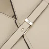 BOSS Revers kleine Ledertasche mit Gürteldetail