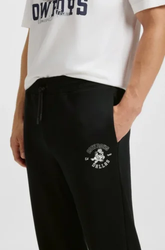 BOSS x DALLAS COWBOYS Trainingshose mit alternativem Logo