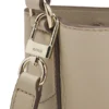 Bucket Bag aus Leder mit Logo-Schriftzug