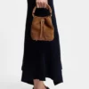 Bucket Bag aus Wildleder mit Zierstichen