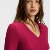 Businesskleid mit V-Ausschnitt und Nahtdetails