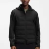 Daunenjacke mit wasserabweisender Ausrüstung