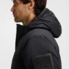 Daunenparka mit wasserabweisender Beschichtung Daunenparka mit wasserabweisender Beschichtung