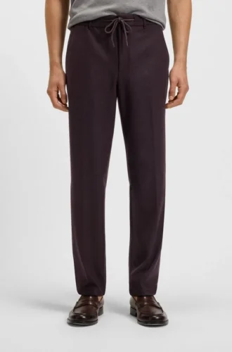 Gebürstete, konisch geschnittene Hose aus Stretch-Flanell