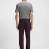 Gebürstete, konisch geschnittene Hose aus Stretch-Flanell Gebürstete, konisch geschnittene Hose aus Stretch-Flanell