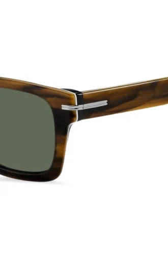 Gemusterte Sonnenbrille aus Acetat mit silberfarbenen Metallteilen