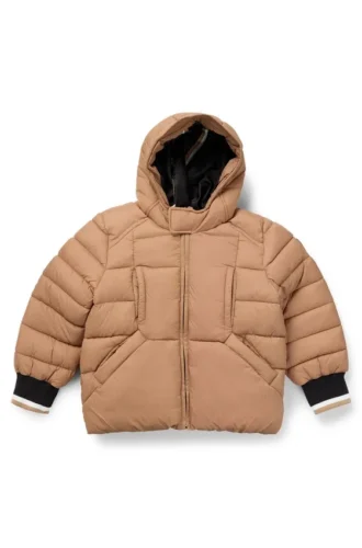 Gepolsterte Kinderjacke mit Logo-Applikation in Gummioptik