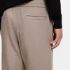Gerade geschnittene Hose mit Kordelzug aus einer Leinenmischung