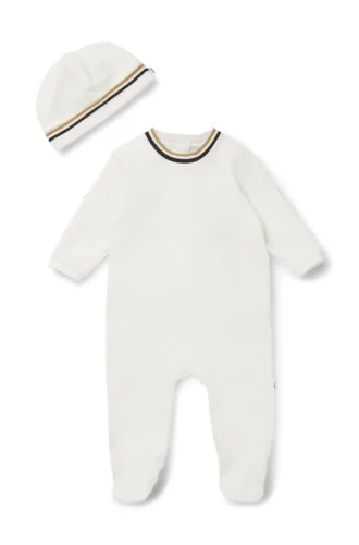 Geschenkset mit Strampler und Mütze für Babys