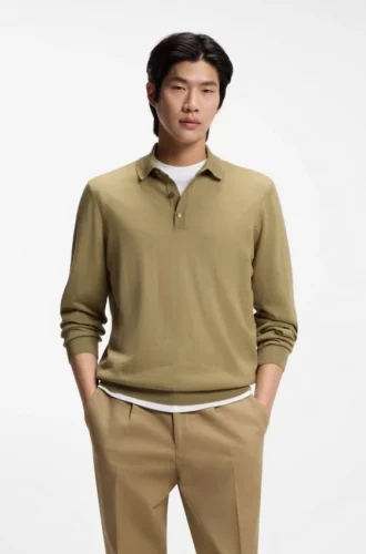 Gestrickter Polo-Pullover aus Schurwolle