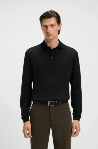 Gestrickter Polo-Pullover aus Schurwolle