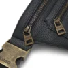 Gestrukturierte Gürtel-Tasche mit Beschlägen in Antikgold-Optik Gestrukturierte Gürtel-Tasche mit Beschlägen in Antikgold-Optik