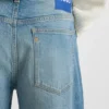 Grünlich schmal geschnittene Jeans aus Stretch-Denim
