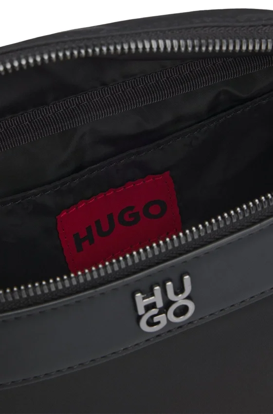 Gürteltasche mit gestapeltem Logo Gürteltasche mit gestapeltem Logo
