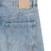 Hellblaue Jeans mit weitem Bein aus festem Denim