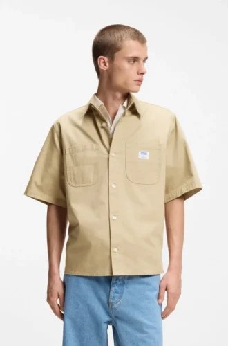 Hemd in Oversize-Passform aus Slub-Baumwolle mit aufgesetzten Taschen